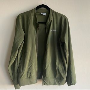 Army green Columbia bomber jacket